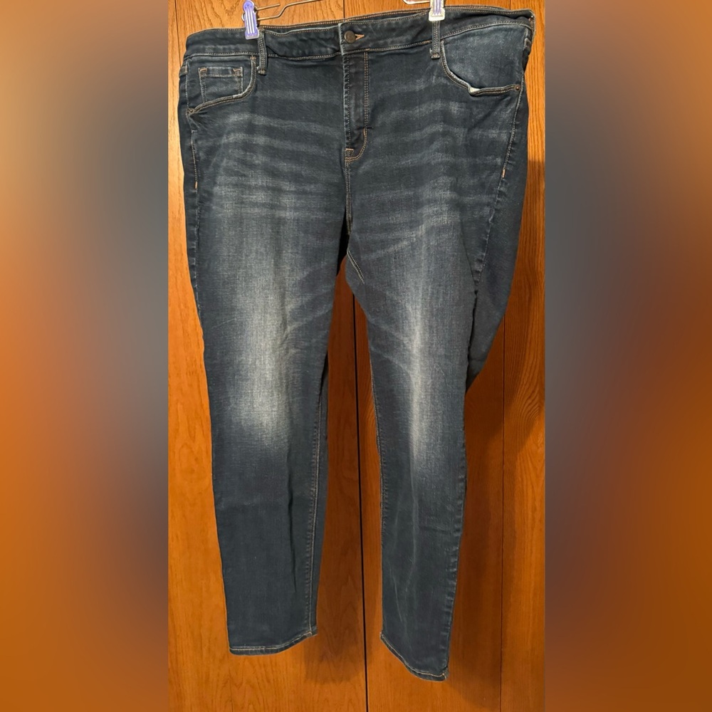 Old Navy Rockstar Super Skinny Jeans